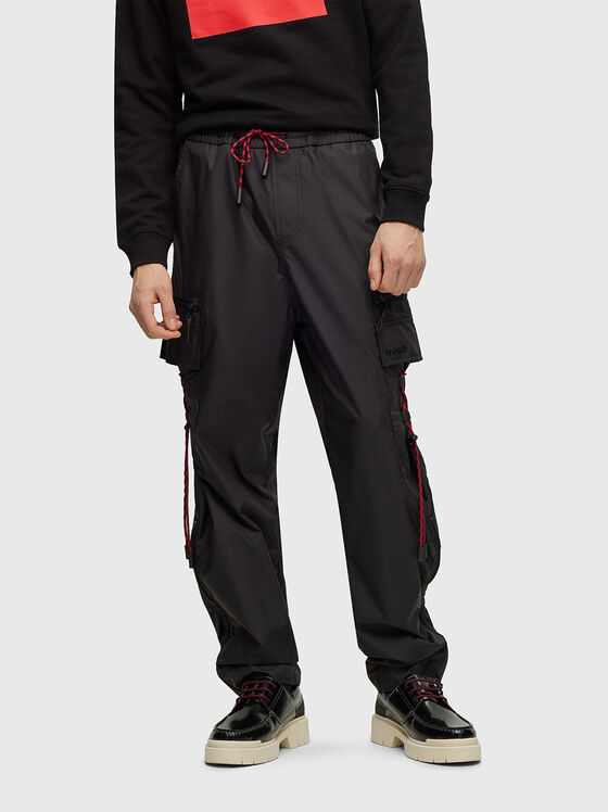 Pantaloni cargo cu detaliu logo - 1