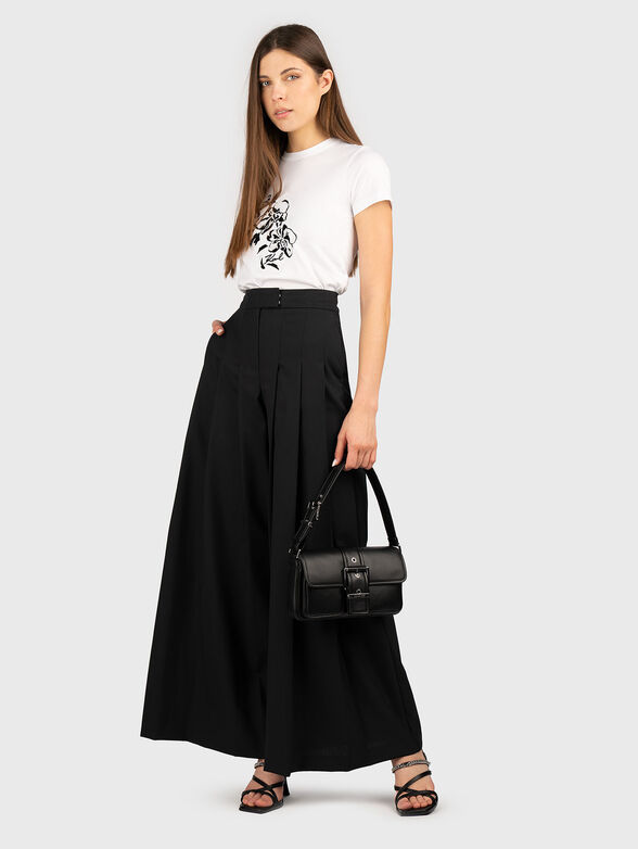 Trousers with high waist and wide legs - 6