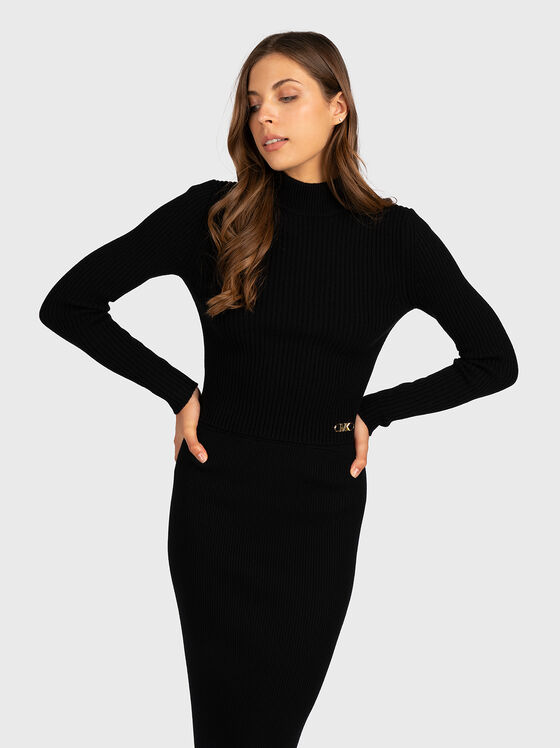 Pulover negru cu accent pe logo - 1