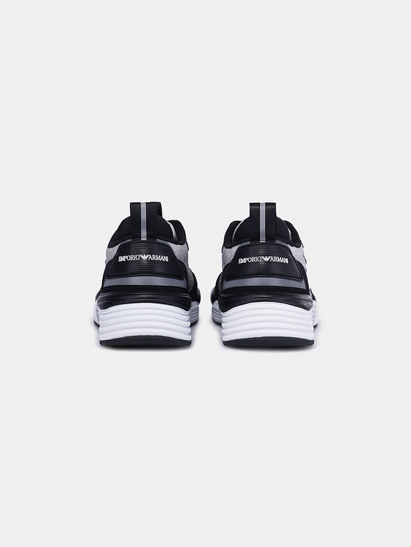 Sneakers with sparkling patches - 3