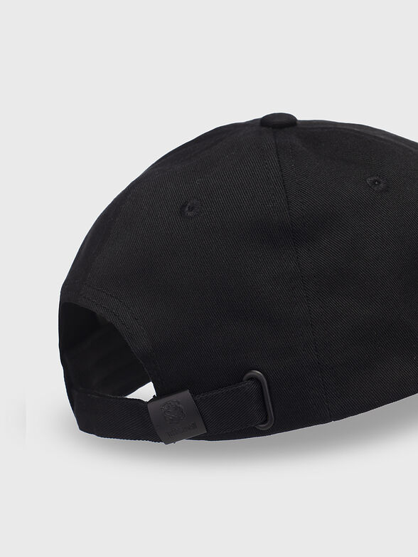 Hat with logo accent - 3