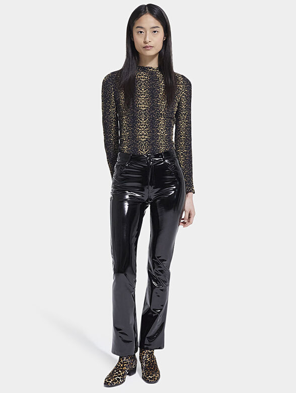 Black faux leather trousers - 4