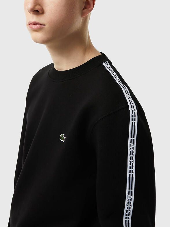 Black sweatshirt with accent logo  - 4