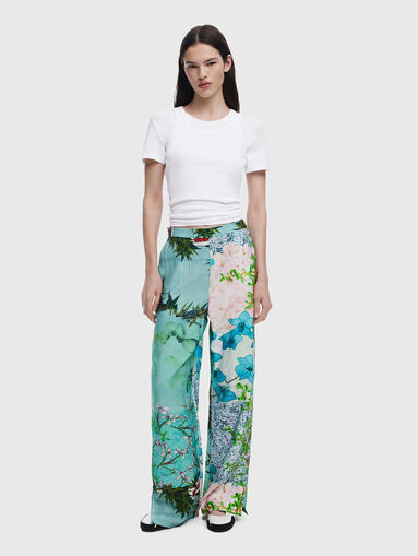 Straight trousers with floral print - 4