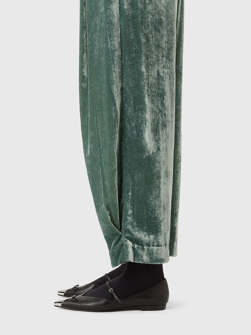 High-waisted velvet trousers - 3
