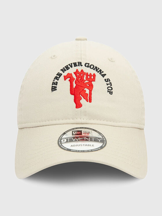 Hat with peak in ecru - 1