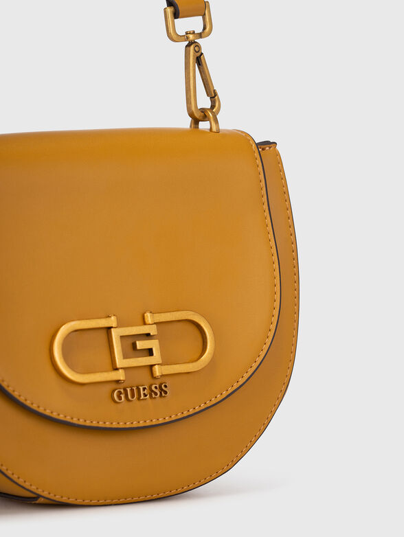 Black crossbody bag with metal logo accent - 5