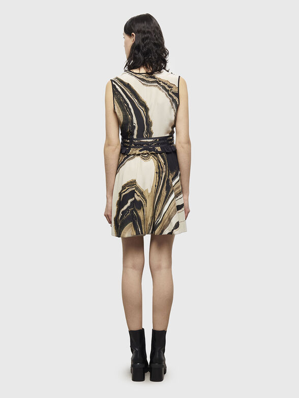 Short dress with V-neck - 2