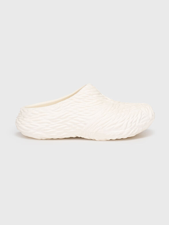 Sabot with wavy texture in ecru colour - 1
