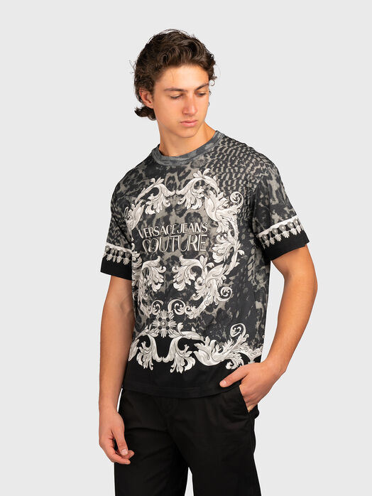 T-shirt with print