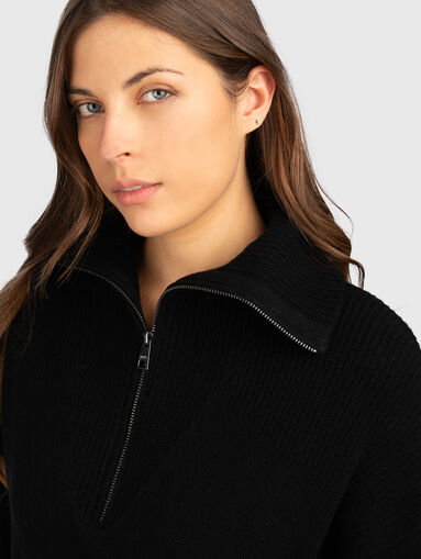Sweater with rhinestone logo  - 4