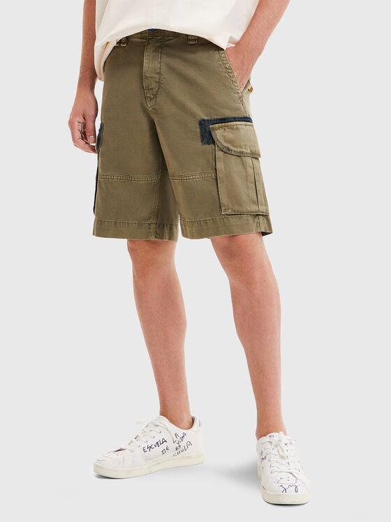 Pantaloni cargo scurți verzi DANIELE - 1