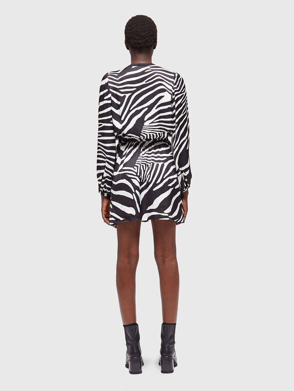 Mini dress with long sleeves and animal print - 2