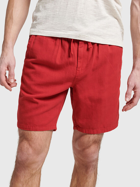 Pantaloni scurți roșii cu legături - 1