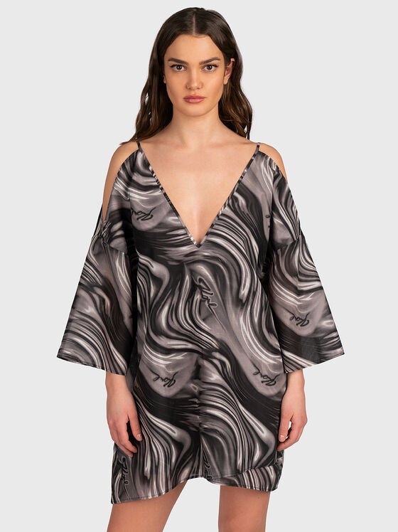 Beach dress with V-neck - 1