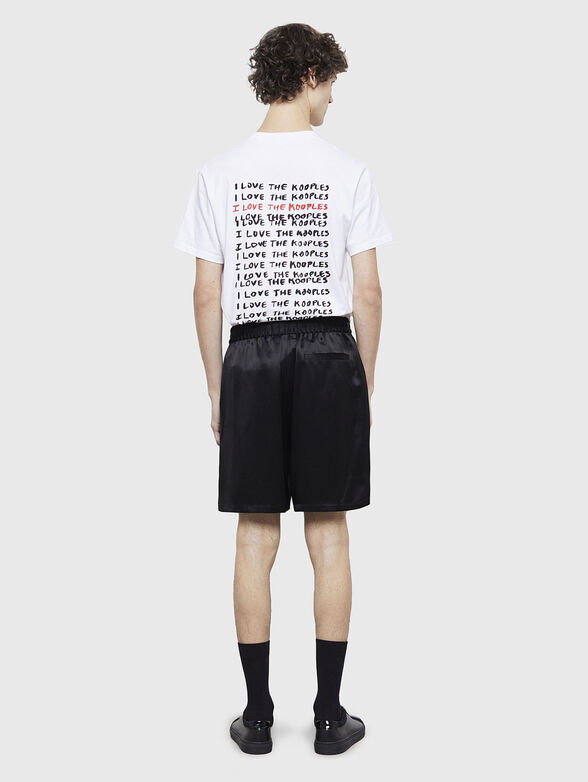 Shorts with contrasting embroidery - 2