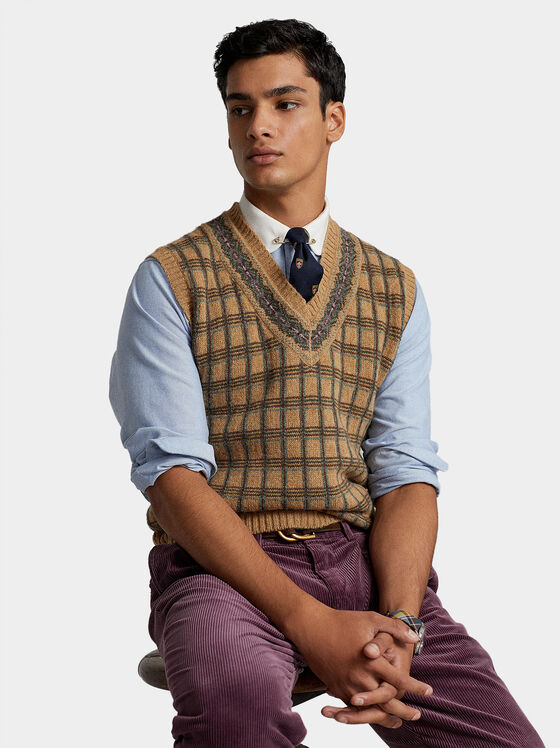 Sleeveless V-neck sweater - 1