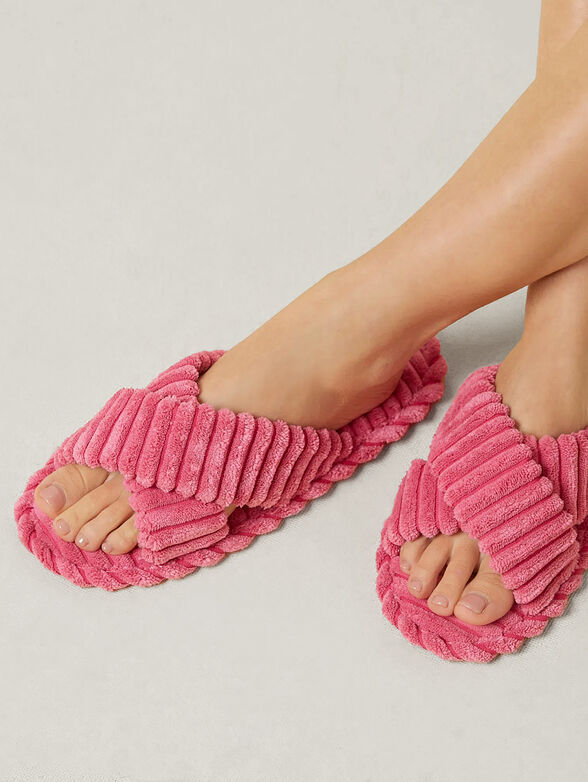GOLF CLUB pink slippers - 1