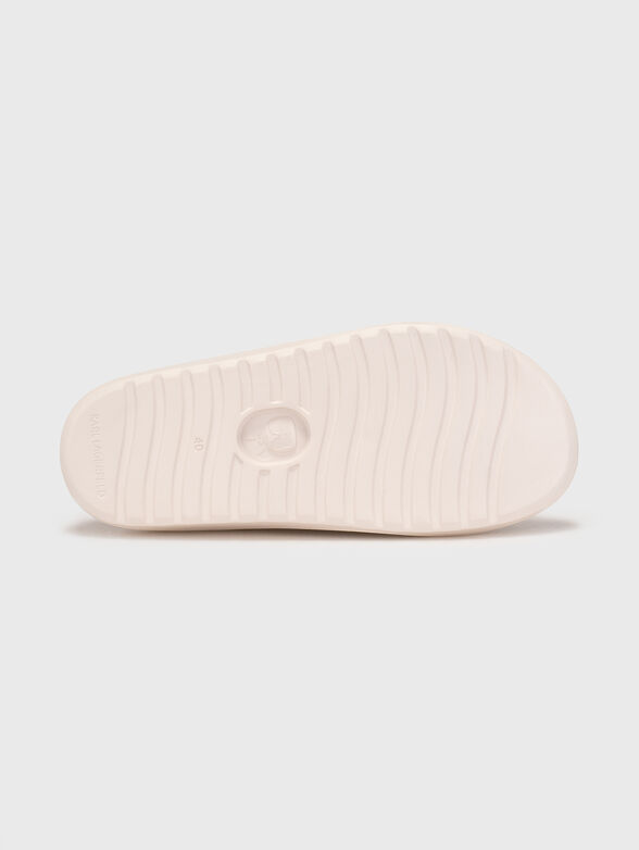 SKOONA black beach shoes - 5