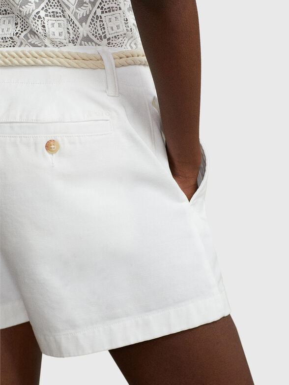 White chino shorts - 3