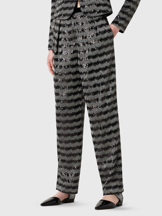 Pantaloni cu paiete - 1