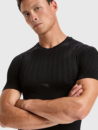 Black sports slim T-shirt - 5