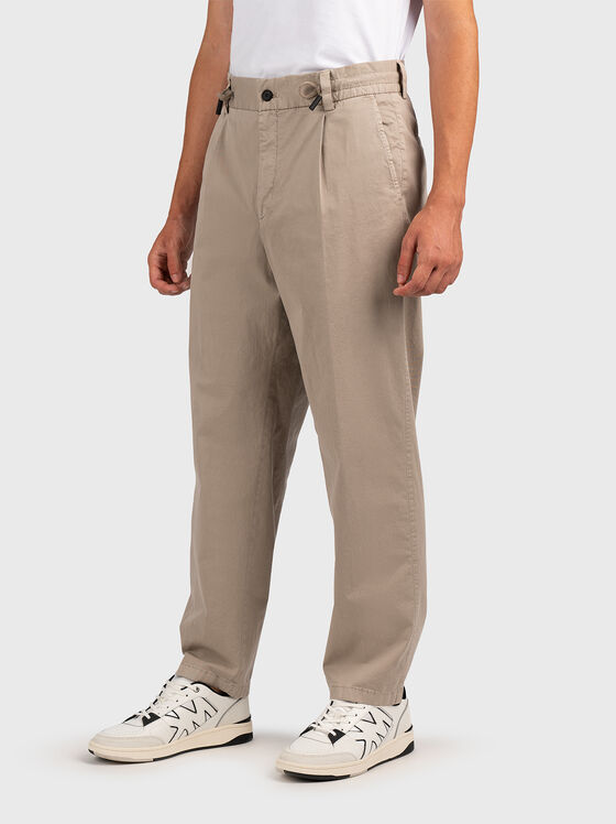 Pantaloni GOS bej cu pliuri - 1