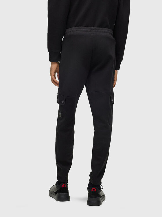 Pantaloni sport cu buzunare de accent - 2