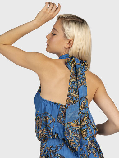 Black dress with baroque print - 4