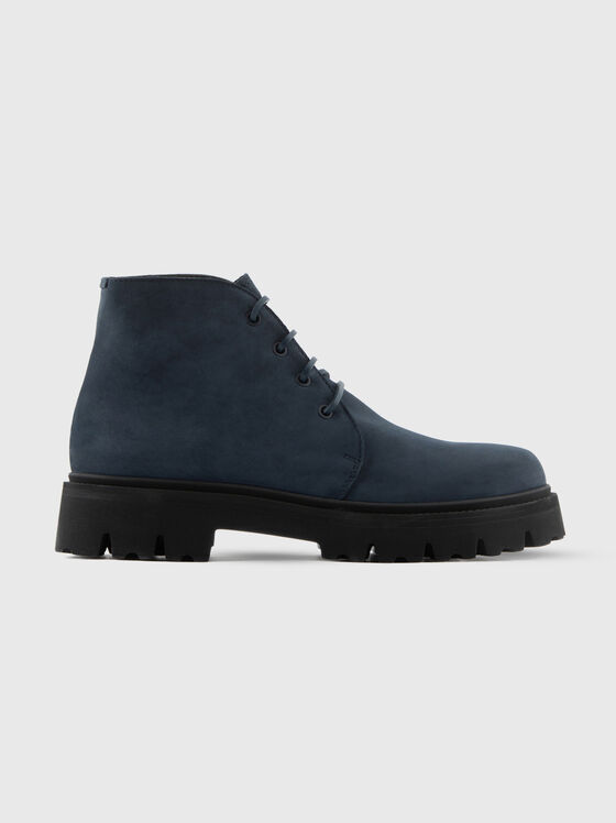 Leather ankle boots with laces - 1