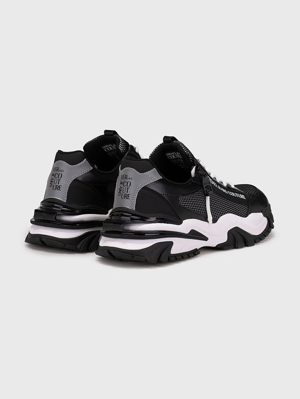 Black sports shoes with logo inscription - 3