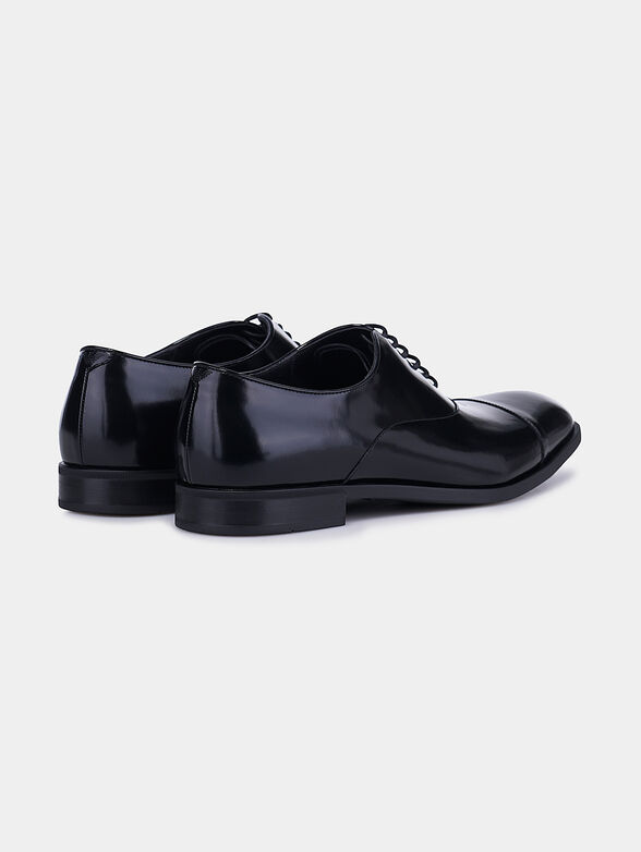 Elegant shoes in black - 2