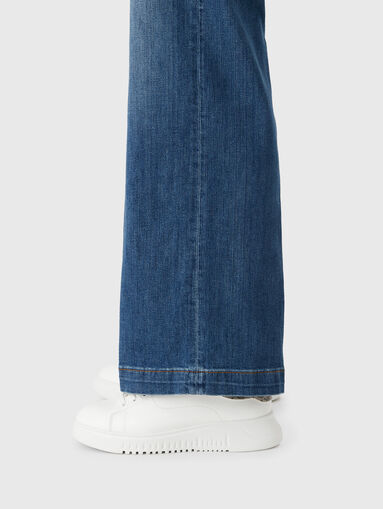 High waisted jeans - 4