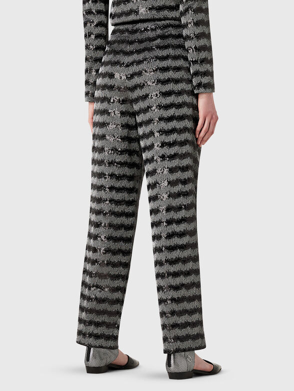 Trousers with sequins - 2