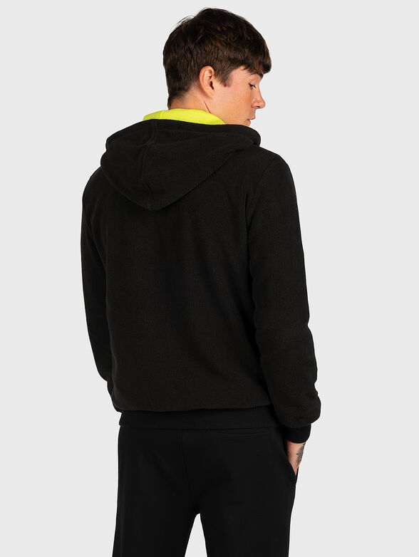 Reversible sports sweatshirt with hood - 3