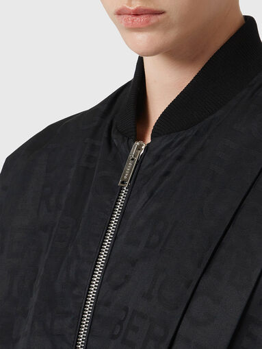 Black jacket with logo accent - 5