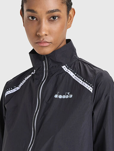 Black sports windproof jacket - 5