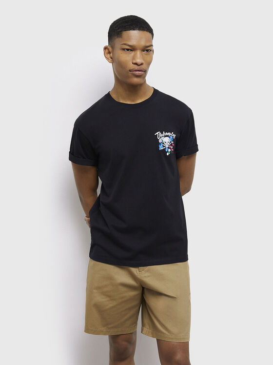 T-shirt with contrasting embroidery - 1