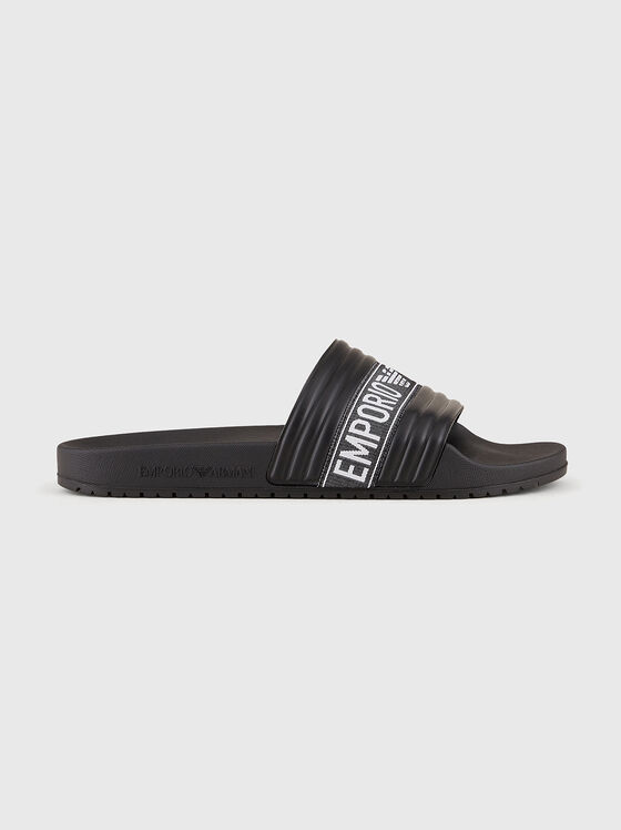 Black beach slippers with logo accent - 1
