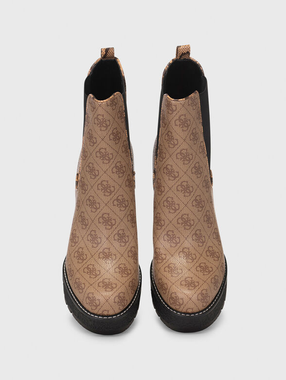 MAELEA boots with monogram print - 6