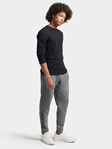 Grey sports pants with pockets - 5