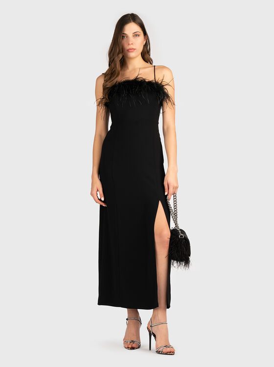Rochie maxi cu despicătură și pene - 1