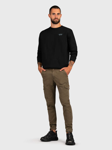 Sweatshirt with contrast print on the back - 5