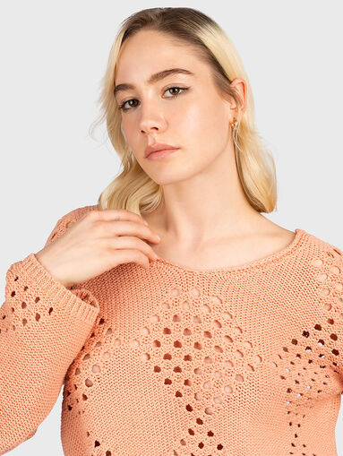 Cropped knitted sweater - 5