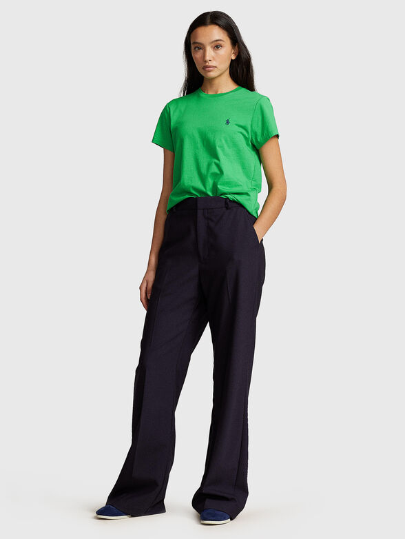 Green T-shirt with contrast logo  - 2