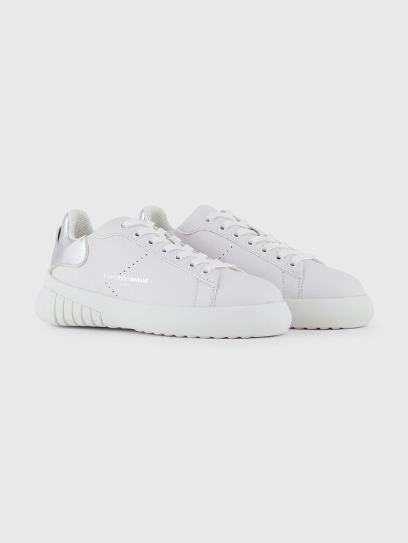 White leather sports shoes with metallic accents - 2