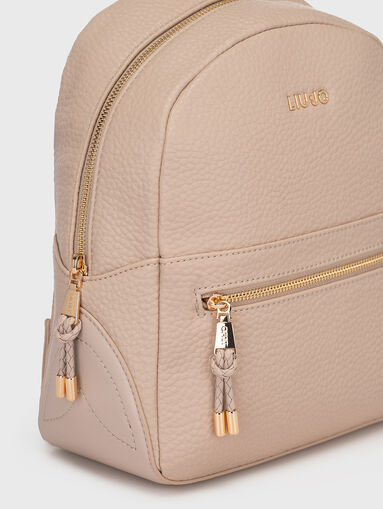 Backpack with logo accent - 5