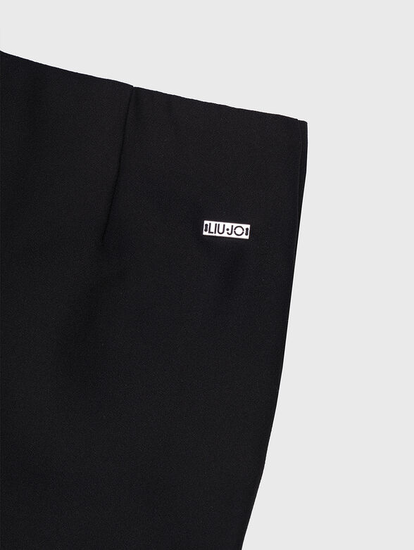 Black trousers with wide legs - 4