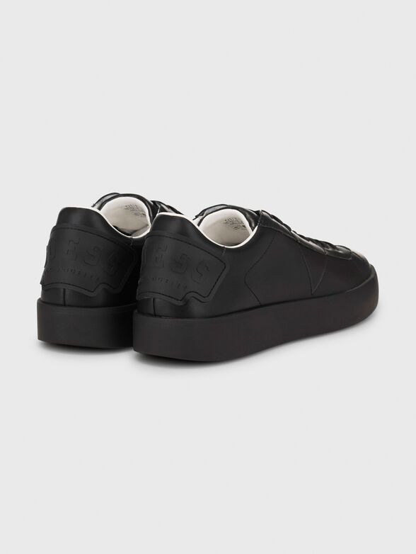 Sneakers with logo detail - 3