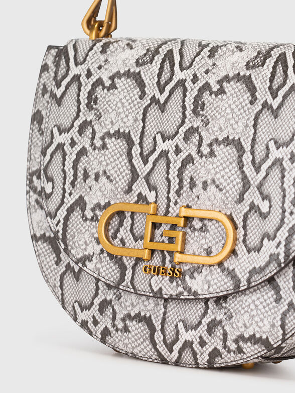 Crossbody bag with gold logo detail - 5